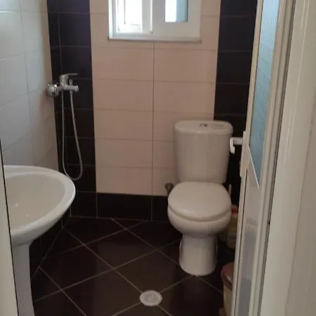 Apartment Aliko - Sea View Sarande