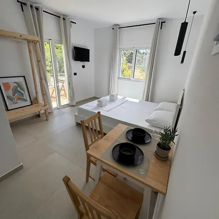 Apartment Aliko - Sea View