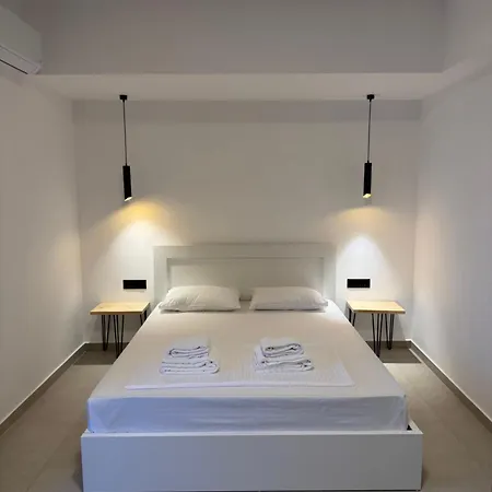 Apartment Aliko - Sea View Sarande