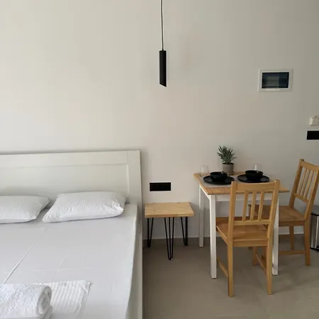 Aliko - Sea View Apartment Sarande