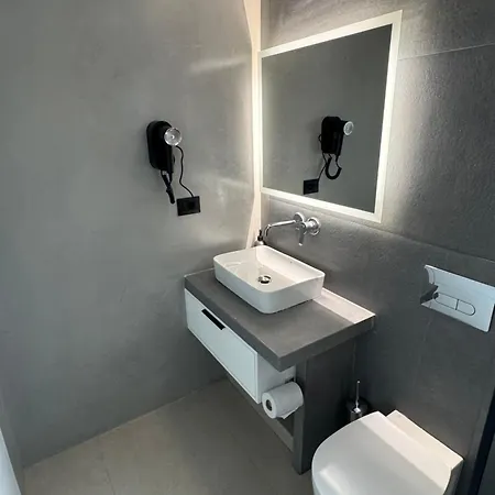 Apartment Aliko - Sea View Sarande