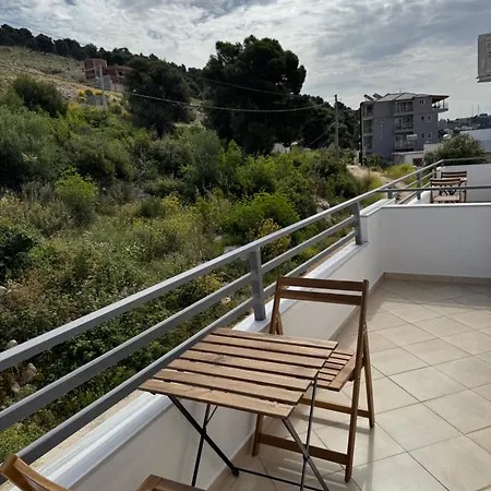 Apartment Aliko - Sea View Sarande