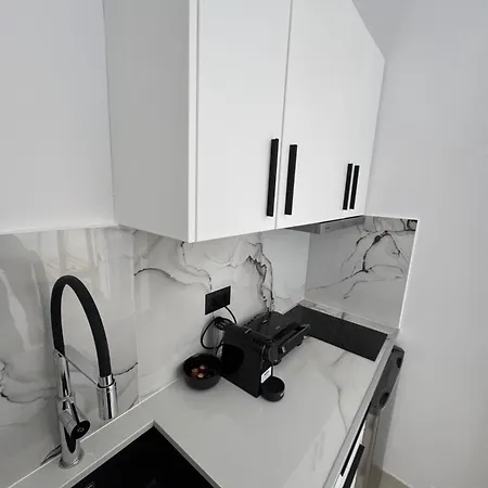 Aliko - Sea View Sarandë