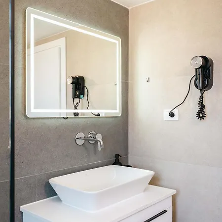 Apartment Aliko - Sea View