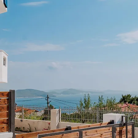 Apartment Aliko - Sea View *